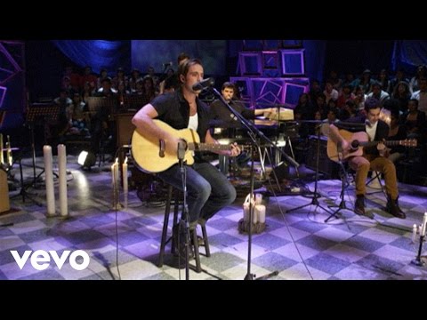 Video thumbnail for Monstruo Comeastronautas (MTV Unplugged)