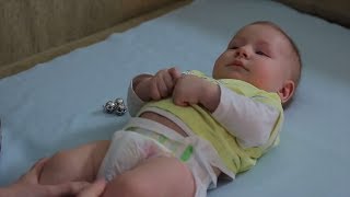 Рыбалка с помощью палочки помочь ребенку покакать