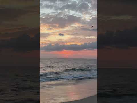 Puesta de Sol // Sunset Puerto Escondido.   #puertoescondido #sunset #holiday #vacation #vacaciones