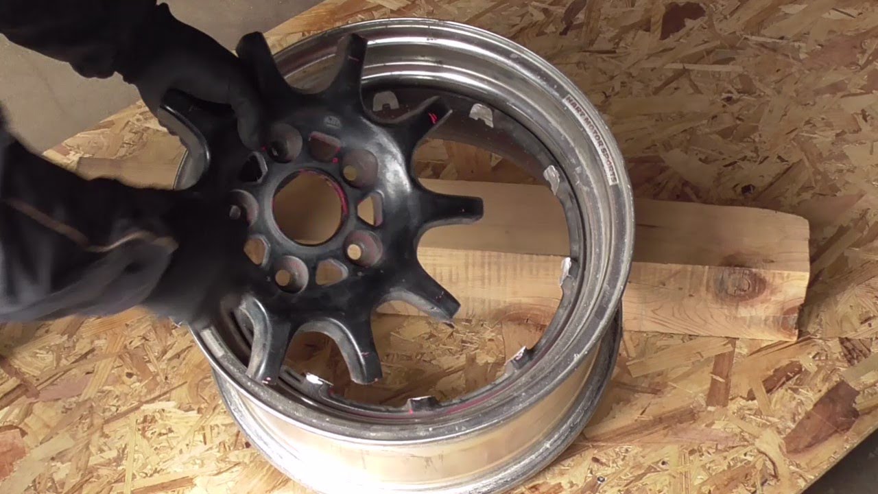 DIY !　車のホイールを魔改造するとこおなる！