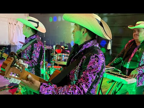 Los Recuerdos de mi Rancho - Dueto García (Lyrics)