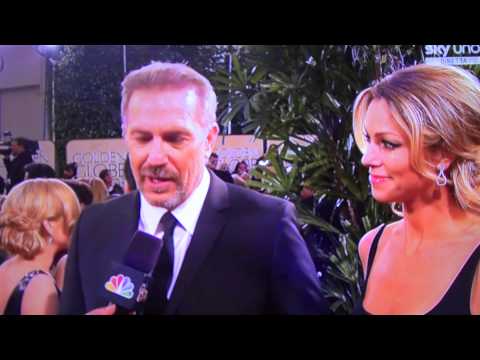 Kevin Costner | Golden Globes 2013 | Red Carpet [HD]