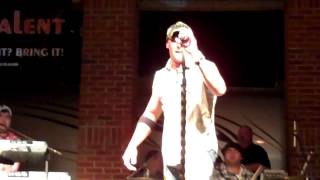 ~The Bottle by Trent Tomlinson~