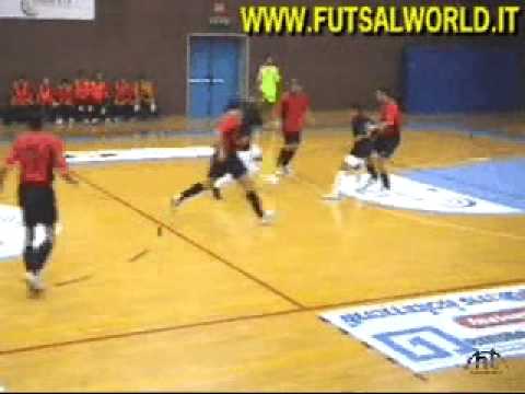 13/11/9 gol,azioni,falli....futsal highlights !!!!
