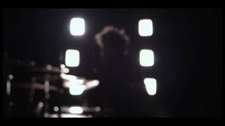 Manic Drive - Walls (2010)