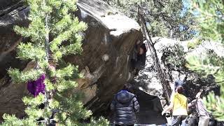 Video thumbnail of Boots with the Fur, V10. Joe's Valley