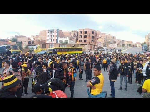 "La Gloriosa Ultra Sur 34 pte. en Sucre (06-06-18) Wilstermann vs The Strongest" Barra: La Gloriosa Ultra Sur 34 &bull; Club: The Strongest