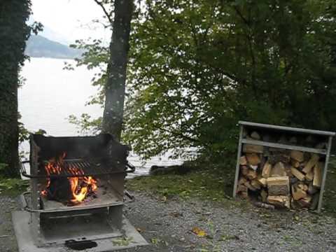 Schweizer Familie Feuerstelle - Bollingen