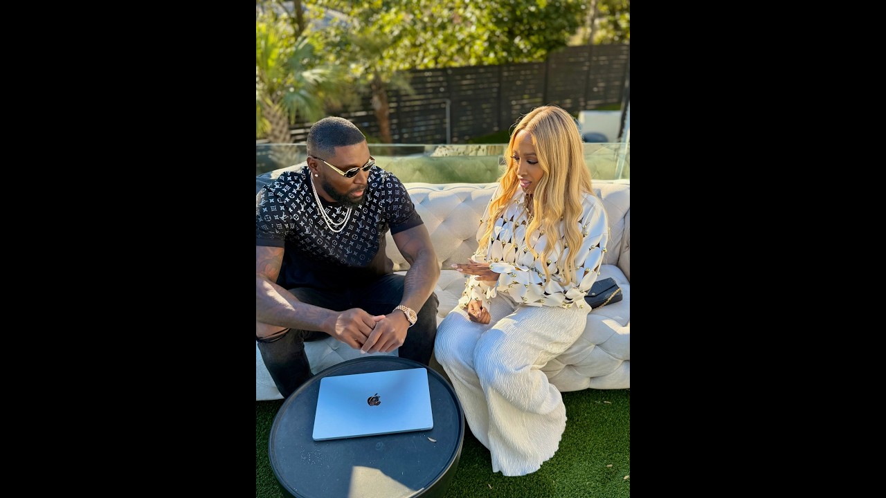 When Dave finds out Amber is getting a divorce!