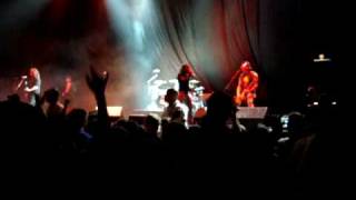 Sevendust : "Clueless"