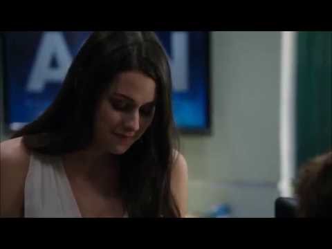 The Newsroom (Lisa broke up with Jim)