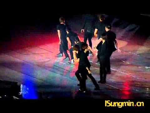 [isungmin.cn] 100911 SMTown Live 10 in Shanghai - A Man in Love (Sungmin focus)
