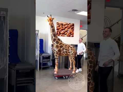 Chocolate Skacho 😱🔥 #chocolatesculpture #shorts