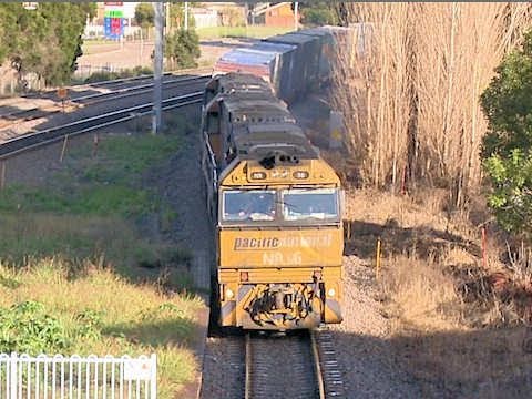 Pacific National Container Train with 3 "NR class" locomotives - Freight Trains of Australia