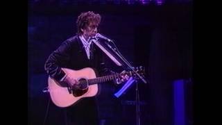 Bob Dylan&#39;s lost performance - Song to Woody