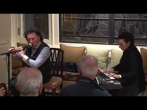 Róisín Dubh - performed by Frankie Gavin and Catherine McHugh