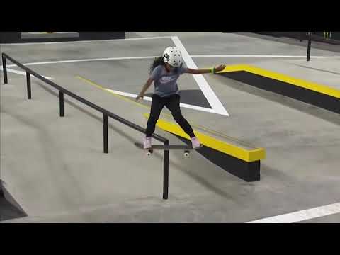 Rayssa Leal à l'étape SLS de Los Angeles 2019