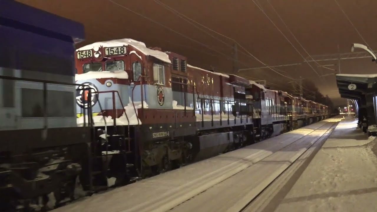 Сплотка 10-и американских тепловозов C36-7 / Convoy of 10 GE C36-7i locomotives