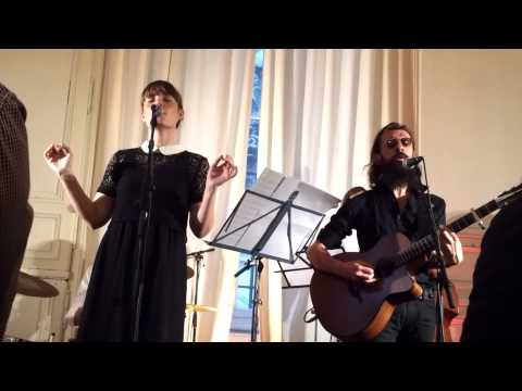 La Fiancée et JP Nataf - J'irai haut (live à St Eustache 12 juin 2012)