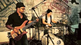 Closer - Please Don't Stop The Music MashUp  (Power-Unplugged-Cover by JAM CONNECTION) PROMO