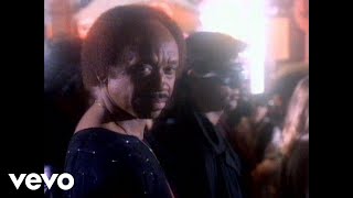 Earth, Wind &amp; Fire - Magnetic (Official Video)
