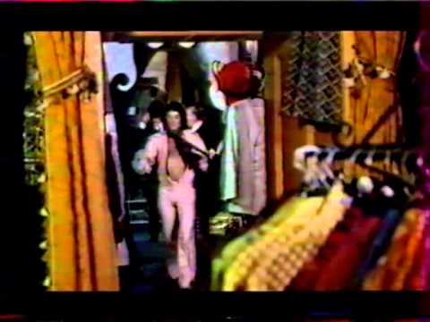 René TRAMONI - LA BRIGADE EN FOLIE avec SIM et Jacques DUFILHO ( un couturier très "particulier"