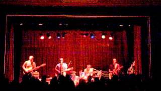 Jaill -- Everyone&#39;s Hip