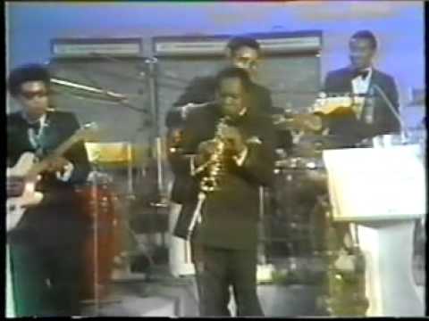 "Soul Serenade" (live) King Curtis & The Kingpins