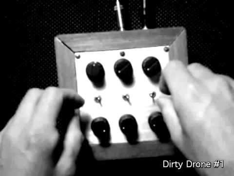 Dirty Drone #1 - Handmade Drone Generator by METSÄÄN