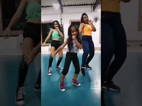 Desenrola Bate e Joga de Ladinho - Coreografia TikTok | Daieslly | CIASHOW