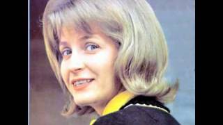 Skeeter Davis - He&#39;ll Have To Stay