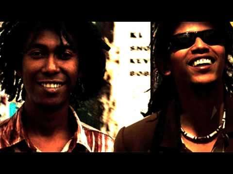 Ampindramo - Mika sy Davis