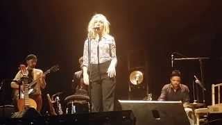 Öppna Upp Ditt Fönster - Lisa Ekdahl live på Lorensbergsteatern 2015