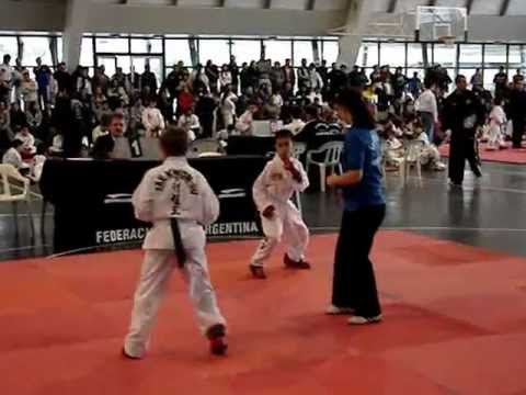 Liam, semifinal Tae Kwon Do