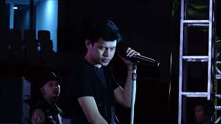 Download lagu Rony Parulian - Tak Ada Ujungnya (Live from FUTSAL SERIES Grand National Championship) mp3