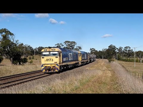 Trainspotting, Australian trains around Exeter and Bundanoon. Lots of 81s.