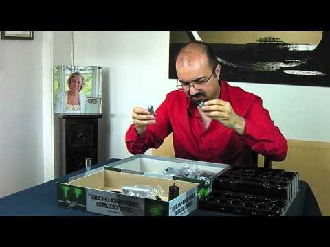 Unboxing Commander-In-Chief