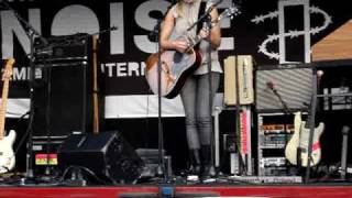 Tina Dickow Live One