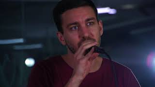 Gerard mit "Verschwommen" im STANDARD Player