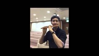 Psalm 8 with the piano-shining piper