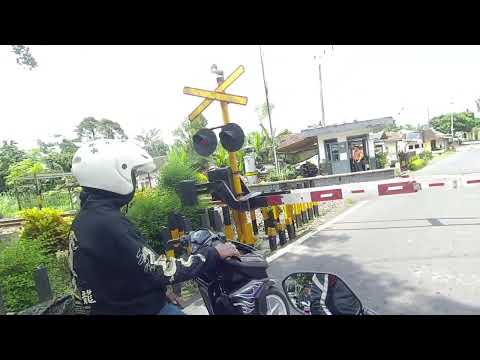 part 2 palang pintu kereta api Kudus leduk ms halip hati2 🙏🙏🙏🙏