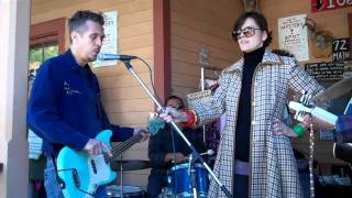 Ambrosia Parsley "The Waltz" porch show at the Mystery Spot, Phoenicia, 10-10-10