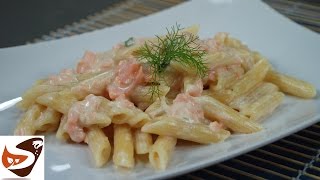 Pasta al salmone affumicato e panna – Primi piatti veloci (Ricette di Natale)