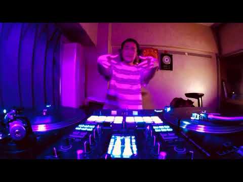 FUMMY - Juelz Santana Juggling