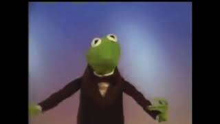 Kermit The Frog Sings Happy Feet