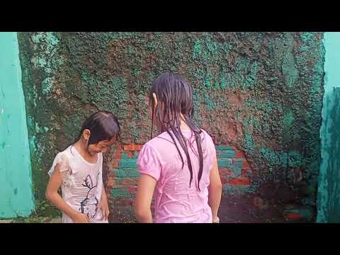 Mandi Hujan Buatan Basah-basahan