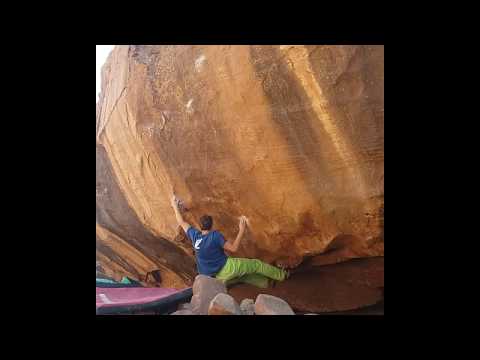 Epic porc épique (8B) FA by Nico pelorson in Oukaimeden (Morocco)