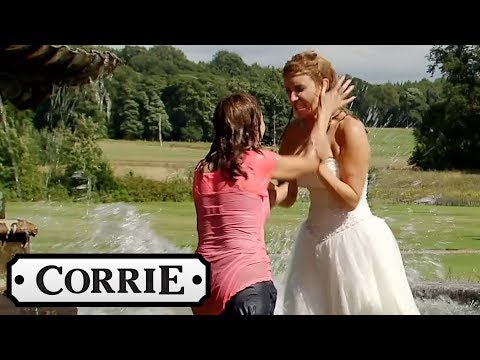 Coronation Street - Maria and Eva Fight in the Water Fountain!