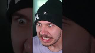 Does JuicyFruitSnacks Have A Boyfriend