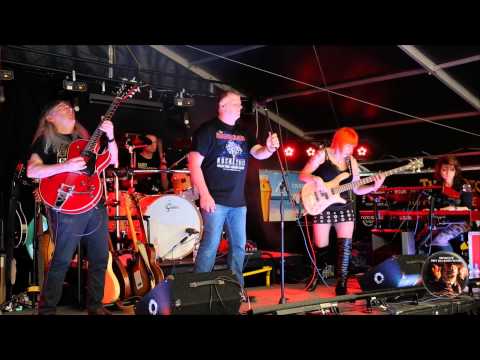 The Shinkickers - The Thrill Is Gone [4th Nantwich Rory Gallagher Festival]